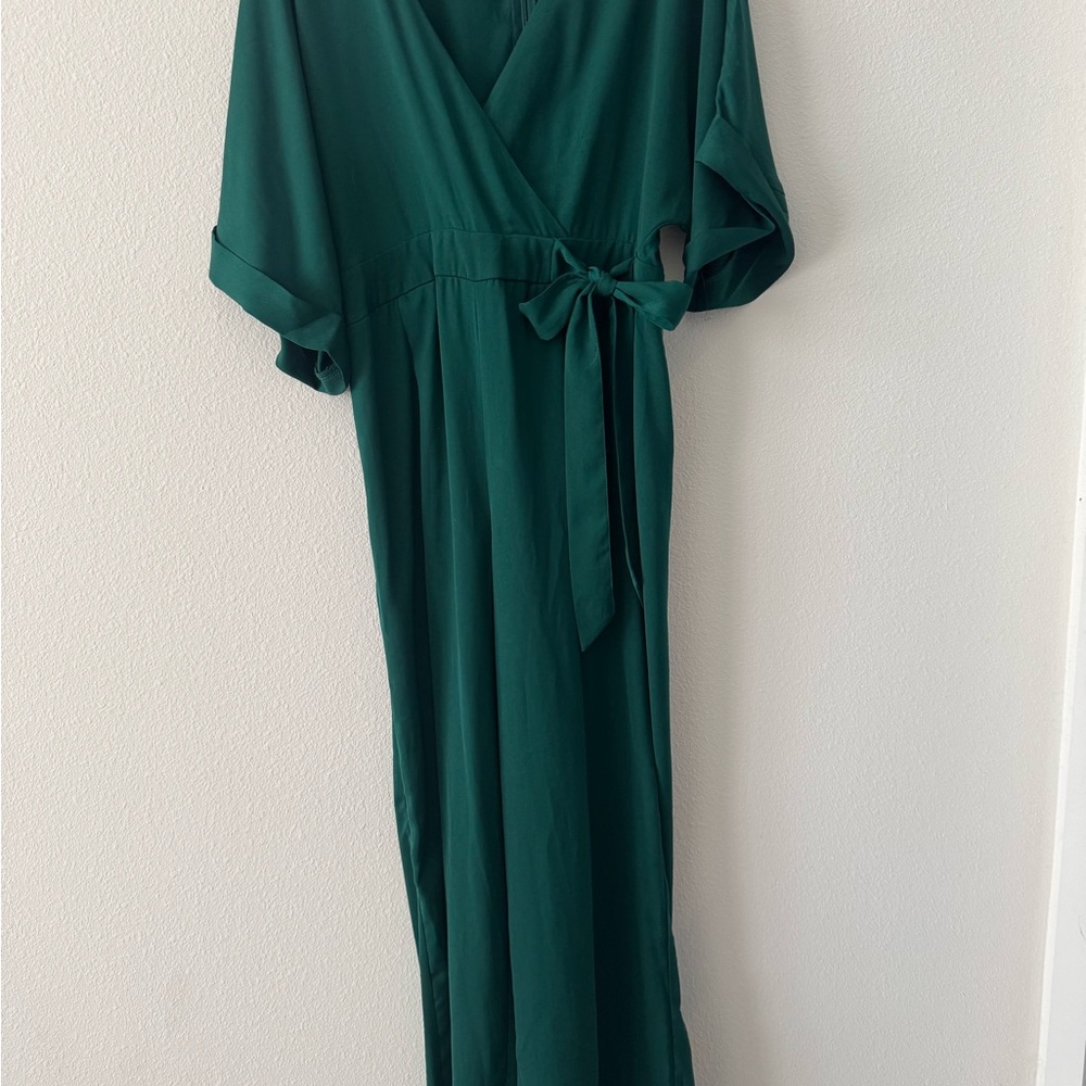 Green Wrap jumpsuit - Picture 2 of 5